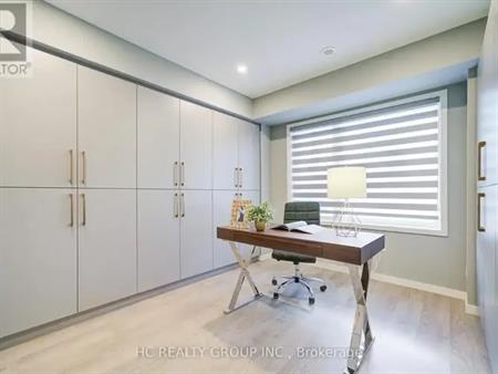 25 LAFFERTY LANE | 25 LAFFERTY LANE, Richmond Hill