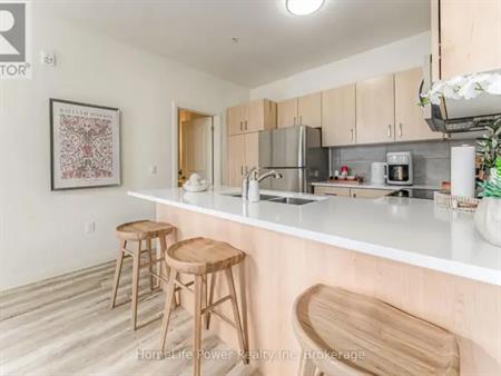 414 - 301 WESTMOUNT ROAD | 414 - 301 WESTMOUNT ROAD, Kitchener