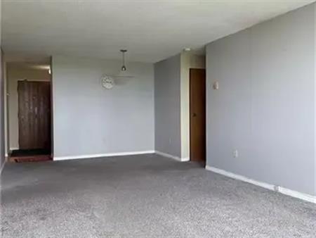 55 GREEN VALLEY Drive Unit# 1606 | 55 GREEN VALLEY Drive Unit# 1606, Kitchener