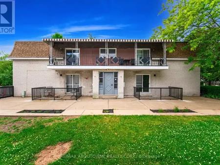 1 - 2320 HIXON STREET | 1 - 2320 HIXON STREET, Oakville