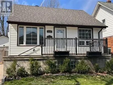 1227 Curry Avenue UPPER | 1227 Curry Avenue UPPER, Windsor