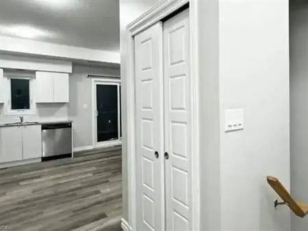 1430 HIGHLAND Road W Unit# B19 | 1430 HIGHLAND Road W Unit# B19, Kitchener