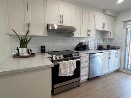 Beau 4 1/2 - St-Leonard - AC + Lav/Sech Inclus - 1er Septembre