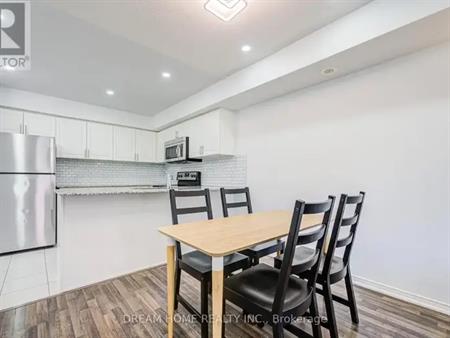 #17 - 2484 POST ROAD | #17 - 2484 POST ROAD, Oakville
