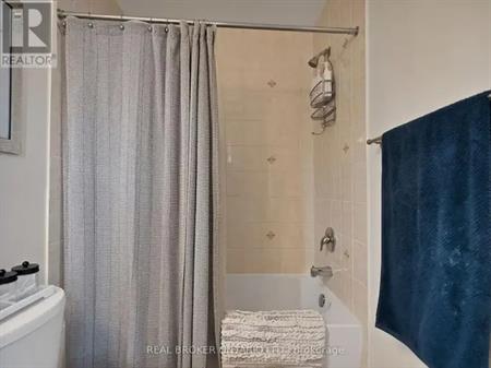 505 ROSSLAND ROAD E | 505 ROSSLAND ROAD E, Ajax