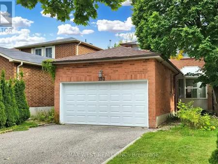MAIN & SECOND FLOOR - 152 DON HEAD VILLAGE BOULEVARD | MAIN & SECOND FLOOR - 152 DON HEAD VILLAGE BOULEVARD, Richmond Hill