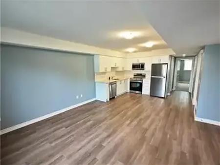 243 CHAPEL HILL Drive | 243 CHAPEL HILL Drive, Kitchener