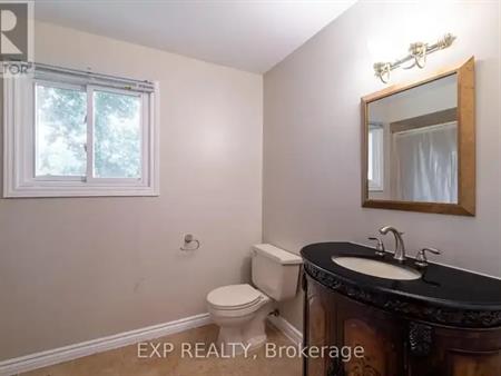 451 PALMER AVENUE | 451 PALMER AVENUE, Richmond Hill