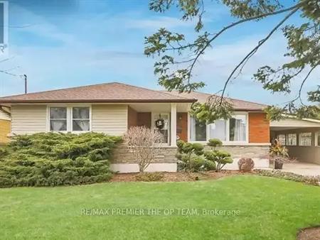 LOWER - 23 HAWTHORNE AVENUE | LOWER - 23 HAWTHORNE AVENUE, St. Catharines