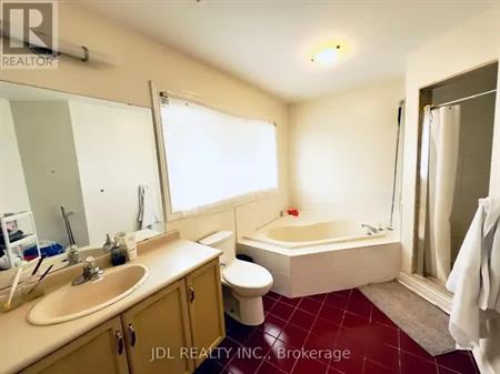 174 - 18 CLARK AVENUE W | 174 - 18 CLARK AVENUE W, Vaughan