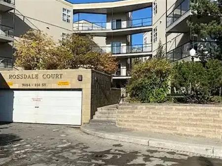 Upgraded river valley 3-bedroom/2-bathroom condo | 123 - 9804 101 Street NW, Edmonton