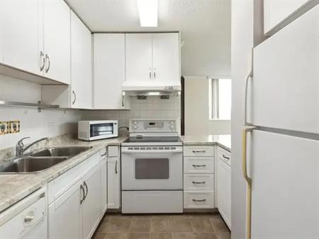 3970 Carrigan Court, Burnaby, British Columbia, Canada, V3N 4J1 | 3970 Carrigan Court, Burnaby