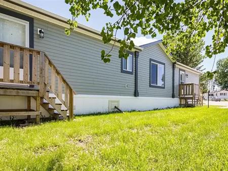 Kountry Meadows | 38550 Range Road 25, Benalto