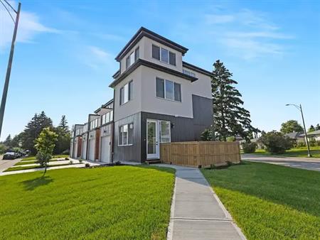 The Patio Residences: 3 Bedroom + 3 Ensuites Attached Garage Home in Banff Trail | 1 - 2202 25 Avenue Northwest, Calgary