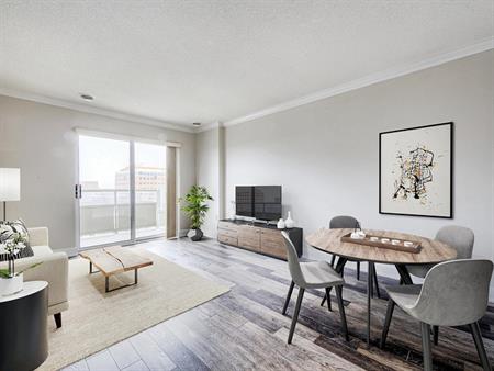 Regency | 57 Queen Street North, Kitchener