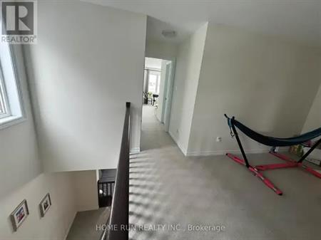 194 TAPADERO AVENUE | 194 TAPADERO AVENUE, Ottawa