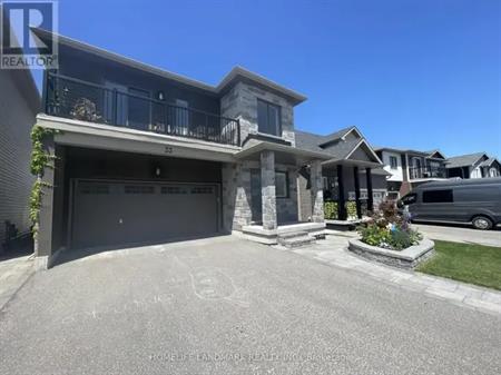 UPPER UNIT - 33 OLYMPIC GATE | UPPER UNIT - 33 OLYMPIC GATE, Barrie