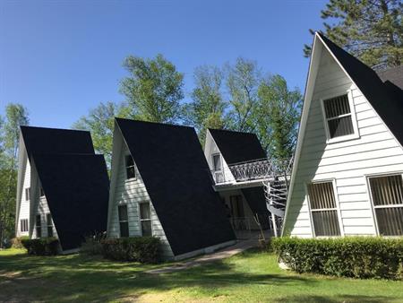 Disponibilités à partir du 09 Août 2024 chalets à louer Grand lac Nominingue