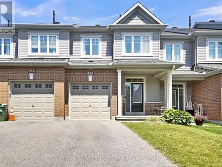 655 LAURALEAF CRESCENT | 655 LAURALEAF CRESCENT, Ottawa