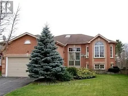 73 SILVER MAPLE CRESCENT | 73 SILVER MAPLE CRESCENT, Barrie