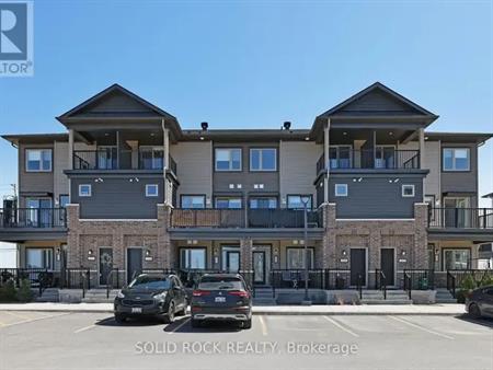 460 - 512 PILOT PRIVATE | 460 - 512 PILOT PRIVATE, Ottawa