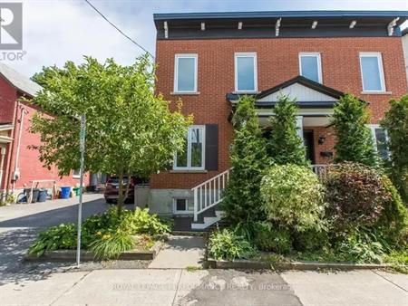 32 PRETORIA AVENUE | 32 PRETORIA AVENUE, Ottawa