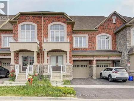24 NESS DRIVE | 24 NESS DRIVE, Richmond Hill