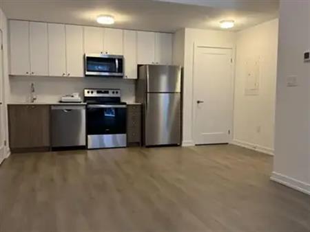 M185 - 40 PALACE STREET | M185 - 40 PALACE STREET, Kitchener