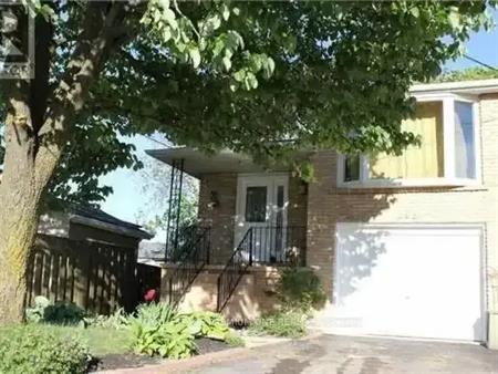 395 SIMCOE ROAD | 395 SIMCOE ROAD, Bradford West Gwillimbury