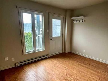 Superbe 4.5 – Quartier recherché de Saint-Sauveur