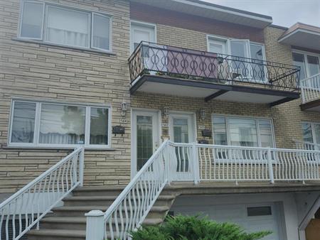 Appartement Montréal (Saint-Léonard) À Louer