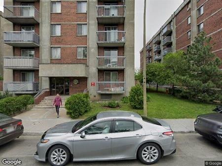 1 CH - 1 SDB - Montréal - $1,300 /mo