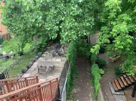 3 1/2ChaufféEauChWifiJardin4Électros1370$Poss2Chambres5minMetro RénovéAvecCourToutInclusOption2Chambres&PièceSalon-CuisineÉle