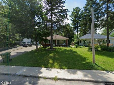 Bungalow For Rent