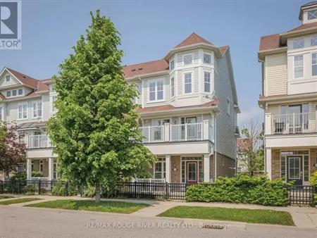92 HARBOURSIDE DRIVE | 92 HARBOURSIDE DRIVE, Whitby