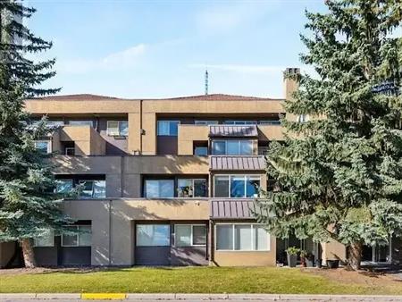 Charming 1 Bedroom Condo for Rent at 207 Village Terrace Southwest, Calgary | 5 - 207 Village Terrace Southwest, Calgary