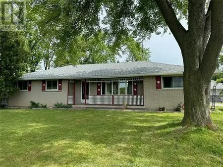256 COUNTY RD 42 | 256 COUNTY RD 42, Lakeshore