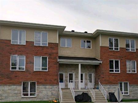 logement 5 1/2 à louer