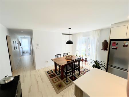 Magnifique Grand 5 ½ Style Condo