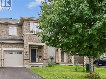 270 KEYROCK DRIVE | 270 KEYROCK DRIVE, Ottawa
