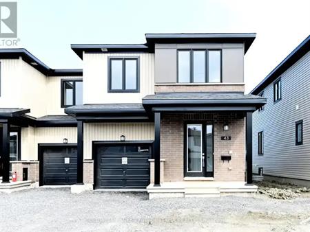 43 CHEMIN DE JARGEAU STREET | 43 CHEMIN DE JARGEAU STREET, Ottawa
