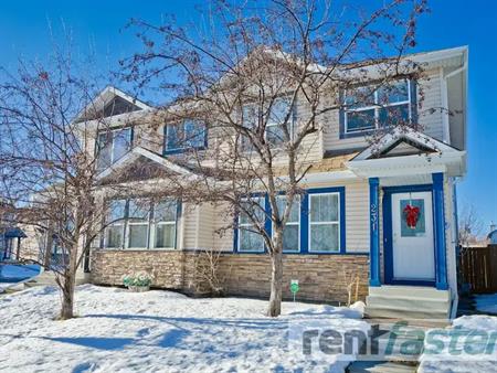 Cozy Duplex in Bridlewood | 231 - 231 BRIDLEWOOD WAY SW, Calgary