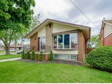 1 Burfield Ave | 1 Burfield Avenue, Hamilton