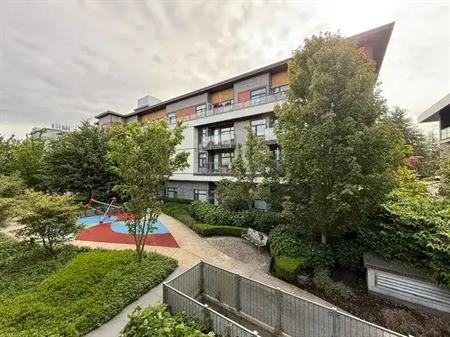 Two Bedrooms & Two Full and One Half-Bathrooms Furnished Townhouse | 1708 55A Street, Delta