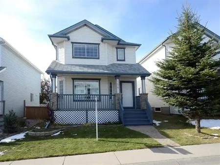 Arbour Lake House - Walk to Lake/Schools/Shopping/C-Train | Calgary