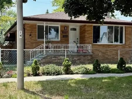 1697 WESTCOTT Unit# LOWER | 1697 WESTCOTT Unit# LOWER, Windsor
