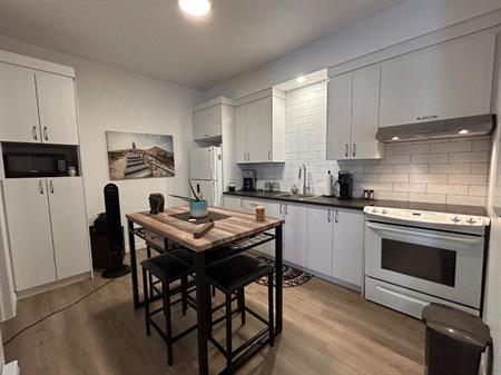 Beau logement 3 1/2 à louer le 1er septembre