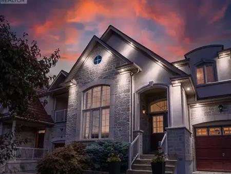 15 BURGUNDY TRAIL | 15 BURGUNDY TRAIL, Vaughan