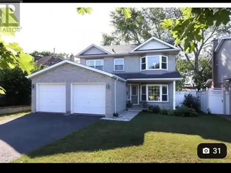 8 STERLING STREET | 8 STERLING STREET, St. Catharines