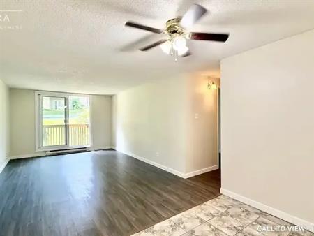 206-30 Bridge St W, Kitchener, Ontario N2K 1K4 | 30 Bridge Street West, Kitchener